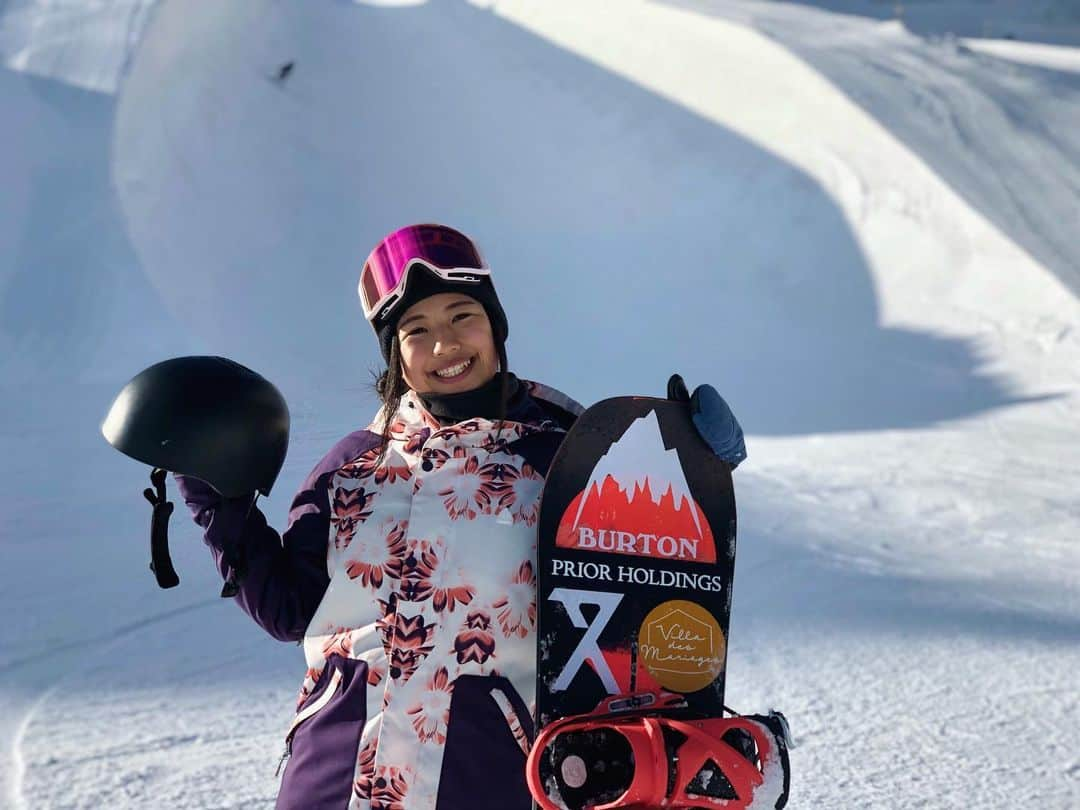 今井胡桃さんのインスタグラム写真 - (今井胡桃Instagram)「Season in🏔🇨🇭 #burton #burtonjapan #anon #プリオホールディングス #ヴィラデマリアージュ #callafactory #ark #cocopalm #snowboard #halfpipe #saasfee」10月24日 0時20分 - kurumi924