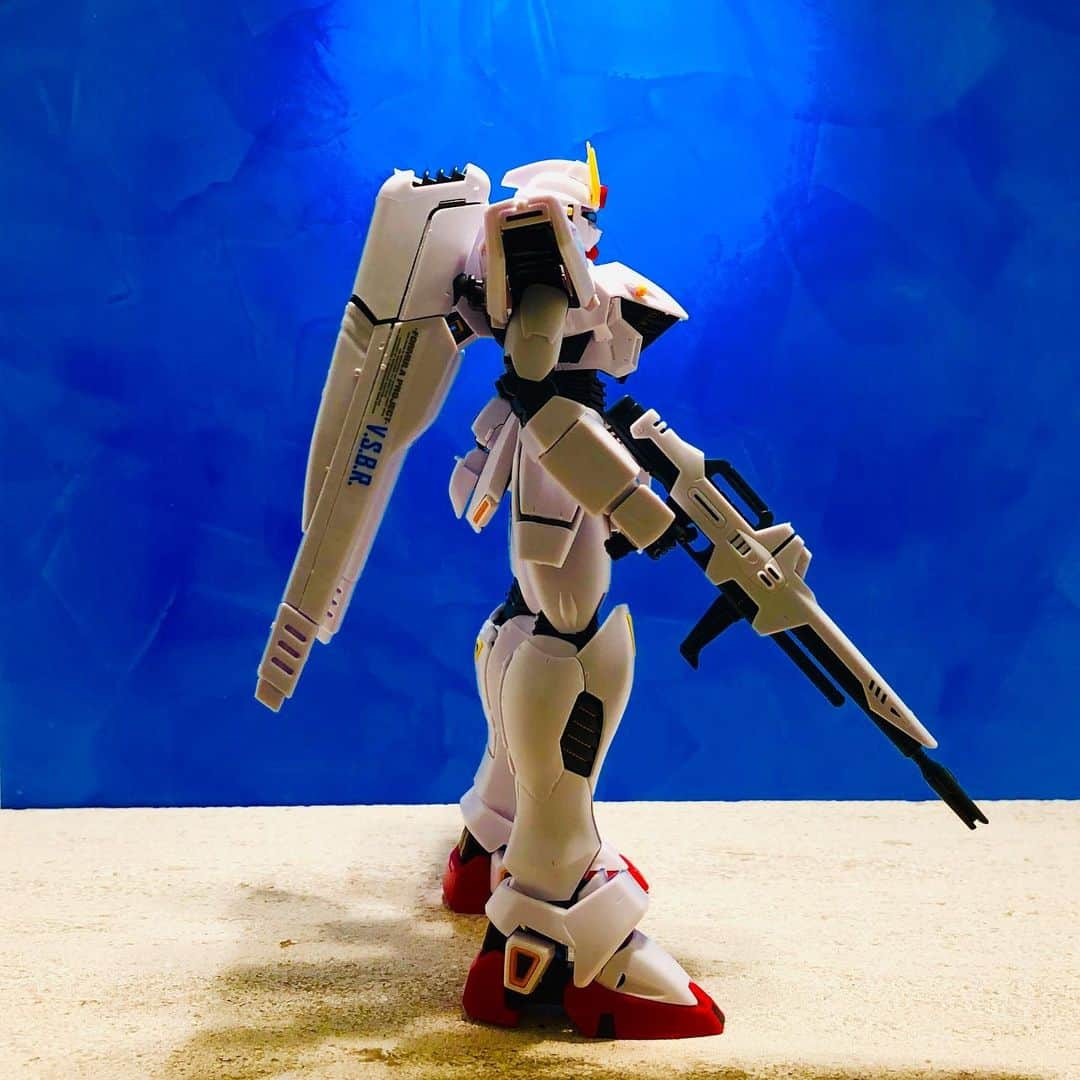 MAKIDAIさんのインスタグラム写真 - (MAKIDAIInstagram)「先日ケイジ @iam_keiji_ にプレゼントしてもらった ガンダム F91 Ver.2.0 ORIGINAL PLAN Ver. が遂に完成⤴️⤴️⤴️✨ ケイジありがとうございました😊✨」9月30日 1時19分 - exile_makidai_pkcz