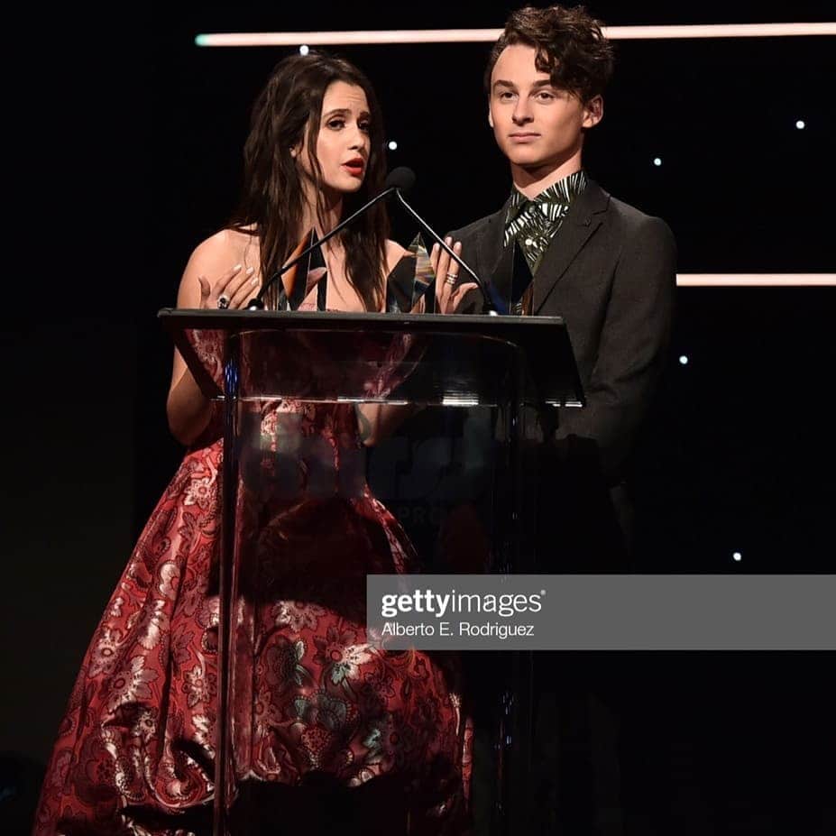 ワイヤット・オレフのインスタグラム：「It was an honor to be invited and to present at the Thirst Gala last night! It was an amazing experience and I hope to be apart of it more in the future! The Thirst Project is very youth driven so I encourage you guys to check it out, link in bio!」