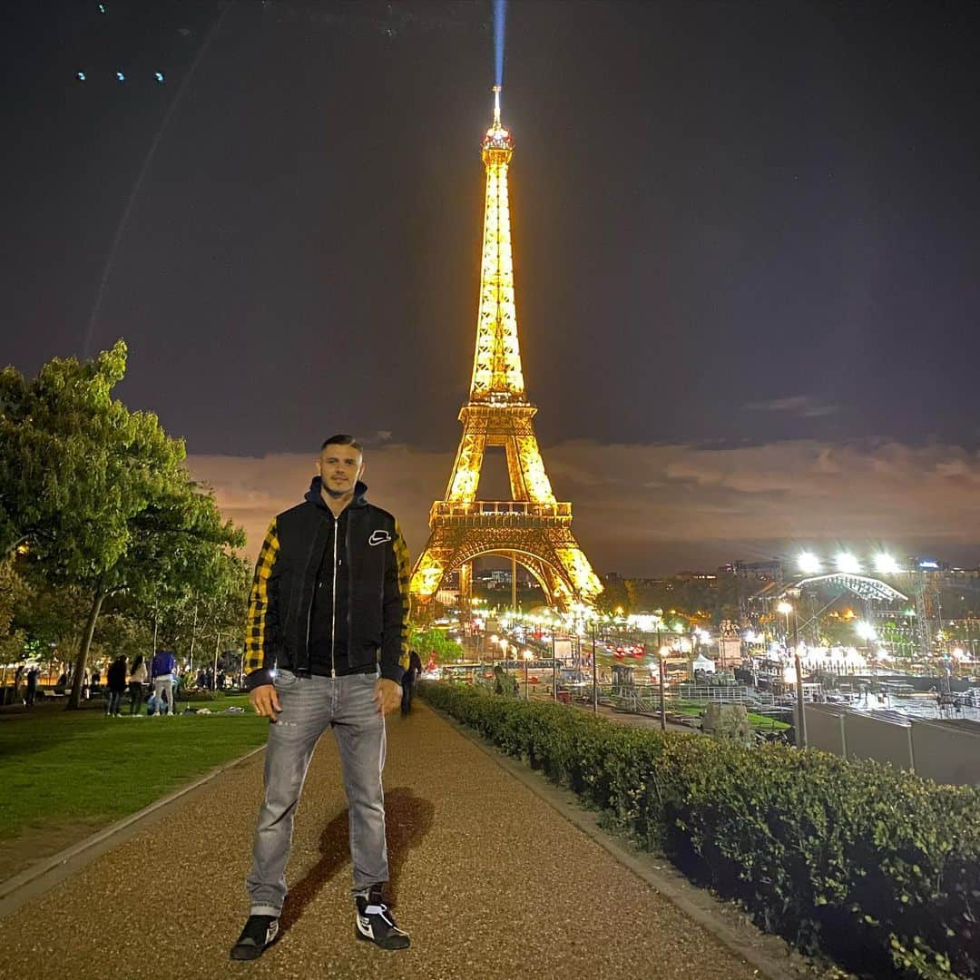 マウロ・イカルディさんのインスタグラム写真 - (マウロ・イカルディInstagram)「P 🗼 R I S 🇫🇷」9月30日 5時30分 - mauroicardi