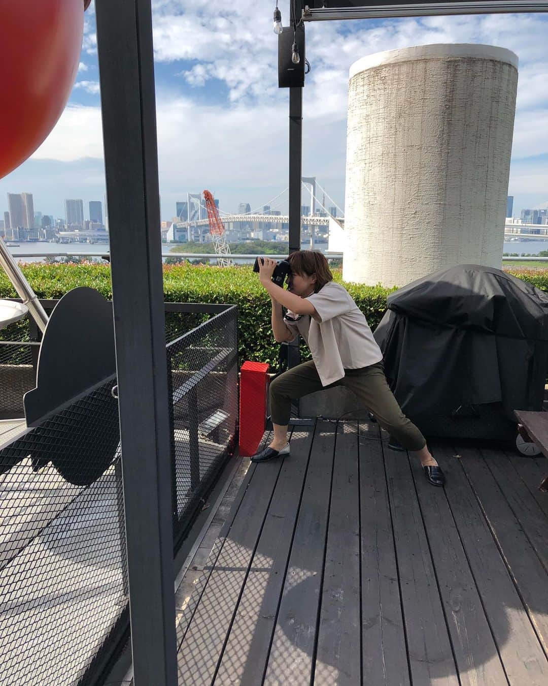 吉川莉早さんのインスタグラム写真 - (吉川莉早Instagram)「🔥全力系カメラマンまゆこちゃん🔥」9月30日 18時18分 - liisakawa