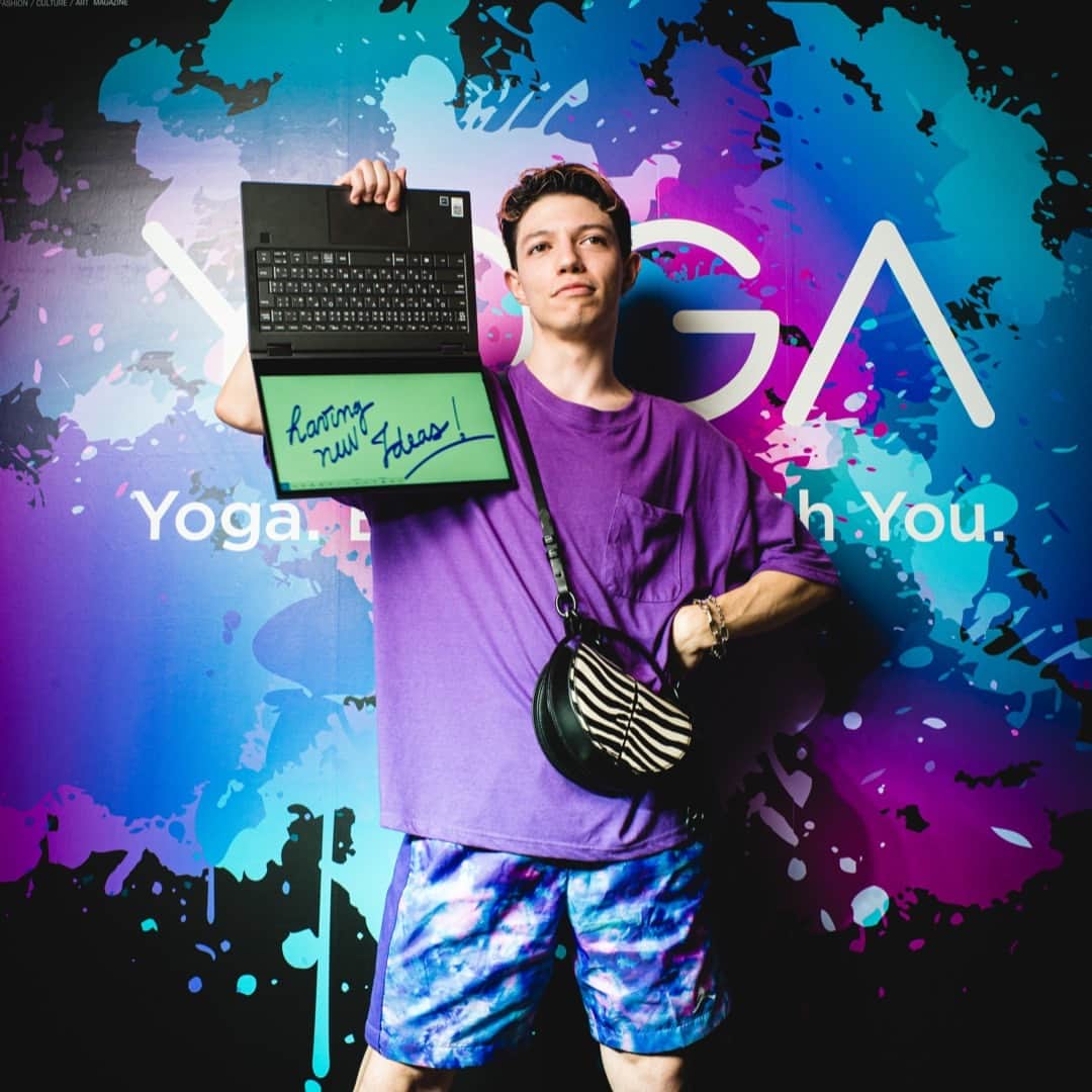 のインスタグラム：「#EvolvingFriday Presented by Lenovo YOGA – September 26th, 2019 #EvolvingWithYou #EvolvingFriday #Yoga」