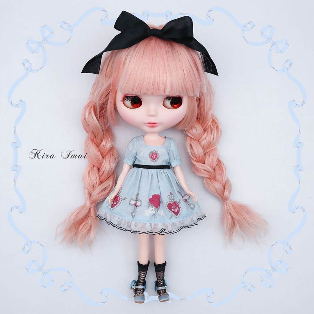 今井キラのインスタグラム：「𝑁𝑒𝑤﻿ 🍒Cherry Spirits“Blue”🍒﻿ Doll Dress Set﻿ pattern : Daisy-D HIROKO﻿ ﻿ セット内容：ドレス・ソックス﻿ ﻿ ♡Blythe Con JAPAN﻿ ♡2019年 10月19日﻿ ♡ブース名：Kira Imai﻿ ♡秋葉原 Akiba Square﻿ 東京都千代田区外神田4丁目 14-1 秋葉原 UDX﻿ http://www.blytheconfashiontour.com/﻿ ﻿ #blythe #dolloutfit #blythecon #blytheconjapan」