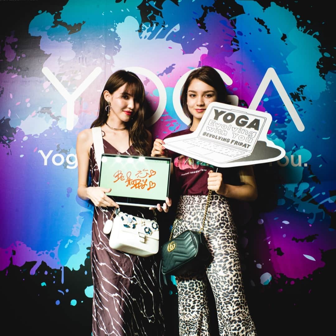 のインスタグラム：「#EvolvingFriday Presented by Lenovo YOGA – September 26th, 2019 #EvolvingWithYou #EvolvingFriday #Yoga」