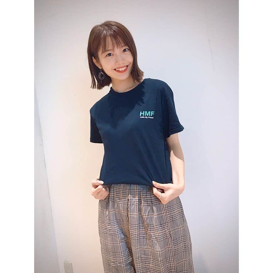 MOMOKAさんのインスタグラム写真 - (MOMOKAInstagram)「・ かわeeeてーしゃつ✌︎✌︎✌︎ 今日もリハ。 汗がとまっんない〜んだぁ〜！ ツアーまであと4日。 早いね、 迷ってる人はぜーったい、、くるべき！待ってます。😋 #Jewel#jewelunveiling#hellomyfriend」9月30日 18時41分 - momoka_jewel