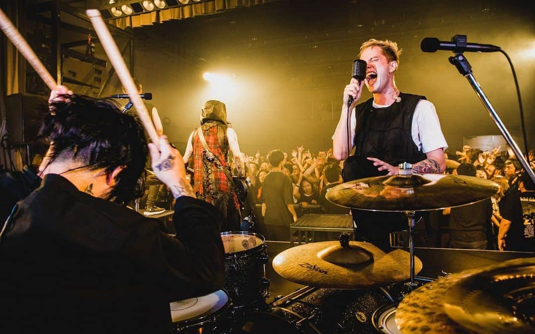 Masato さんのインスタグラム写真 - (Masato Instagram)「高松✌️🔥 Photos by @yamada_mphoto  #coldrain  #thesideeffects」9月30日 13時25分 - masato_coldrain