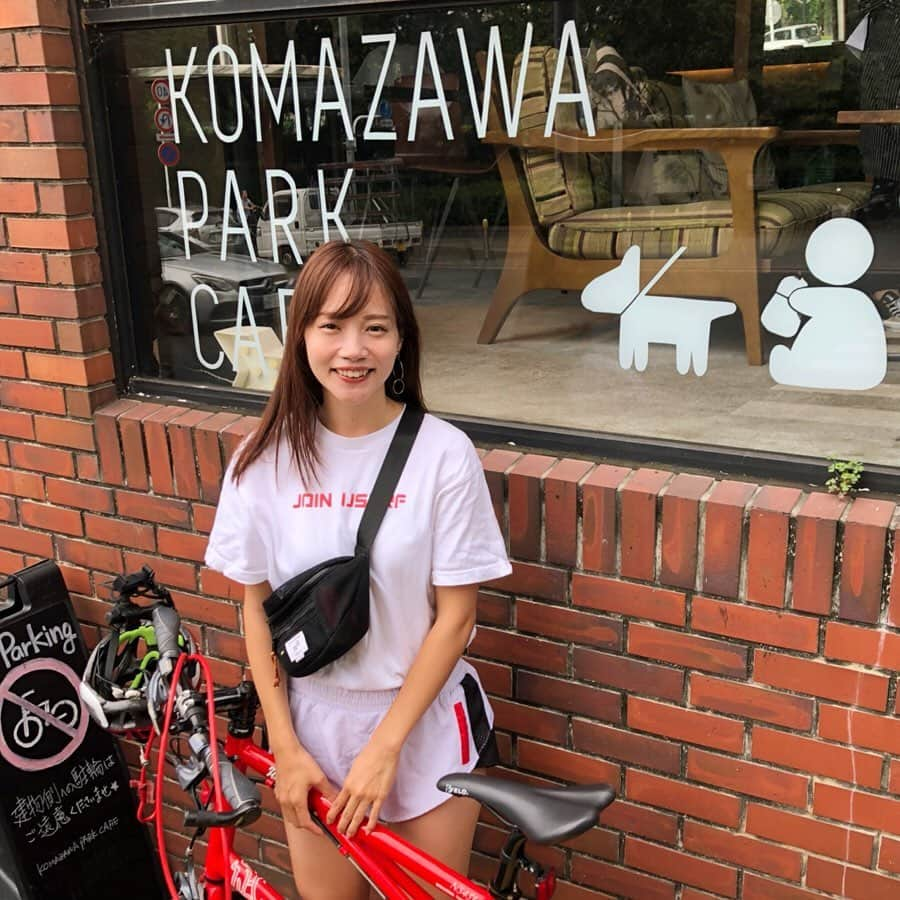 古田ちさこさんのインスタグラム写真 - (古田ちさこInstagram)「サイクリングランチ🍴☆ 📍 @komazawaparkcafe  駒沢公園はサイクリングコースがあって軽く走らせるのにぴったり☺️ 野菜たっぷりサラダプレートを食べて帰りました🎶 . #駒沢公園#駒沢#駒澤カフェ#駒澤ランチ#tokyocafe #カープ自転車#nagibike#カープコラボ#carp#nagi #自転車のある風景#自転車のある暮らし#ミニベロ#ミニベロ女子#カープ女子#minivelo#cycle#ミニベロのある風景#joinusurf#ジョイナサーフ#accommode #アコモデ#bikegirl#jsports#jスポーツ#カープコラボグッズ#凪#凪バイク」9月30日 13時49分 - chisakofuruta