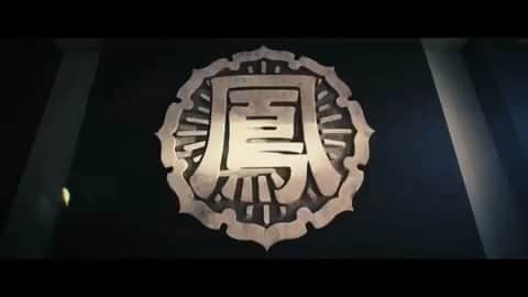 DJ DARUMAのインスタグラム：「この曲"Top Down"チャキ君とジェイド君と 一緒にスタジオで あーでも無いこーでも無い言い ながら作りました✊🏻 最強のスキンヘッド軍団 "鳳仙"らしい無骨でイカしたギターサウンドを 是非劇場で映画と共に楽しんでください！  10.04(金) @high_low_official 🎬🇯🇵👊🏻」