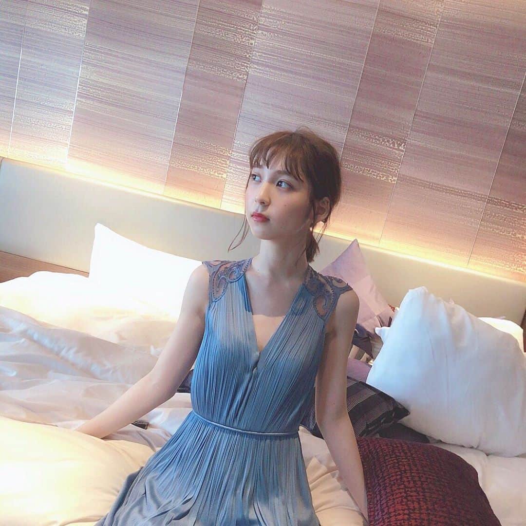 松岡菜摘のインスタグラム：「. . BUBKA発売日です☺︎♡ . #オフショット」