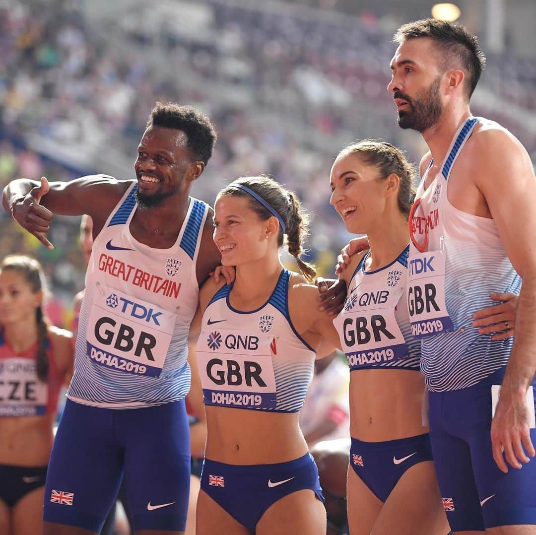 ゾーイ・クラークさんのインスタグラム写真 - (ゾーイ・クラークInstagram)「4th in the world in the mixed relay 🌍 🇬🇧 . Had a lot of fun taking part in this new event. Running with the guys definitely added a fun new dynamic. 4th is always a tough place to finish but it’s nice to be able to say I’m a European Record holder. Now time to rest, recover and then do it all again next weekend in the women’s relay . . #WorldAthleticsChamps #Doha2019 #relay #mixedrelay #4x400 #athletics #trackandfield #GB #britishathletics #doha #qatar #running #represent #britishrecord #europeanrecord #worldchampionships」9月30日 16時48分 - zoey.f.clark