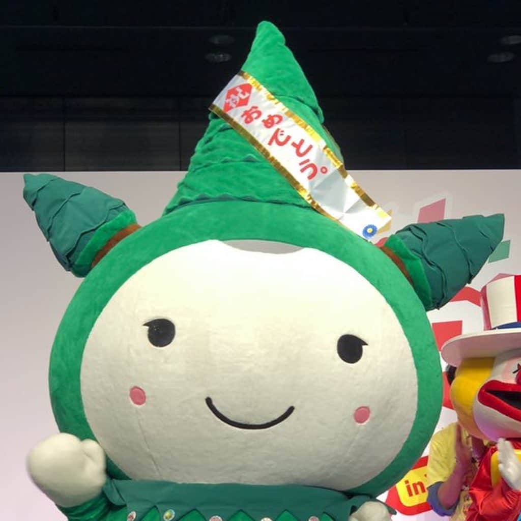モーリーズのインスタグラム：「いすとりゲーム大会 優勝しちゃった！^_^！」