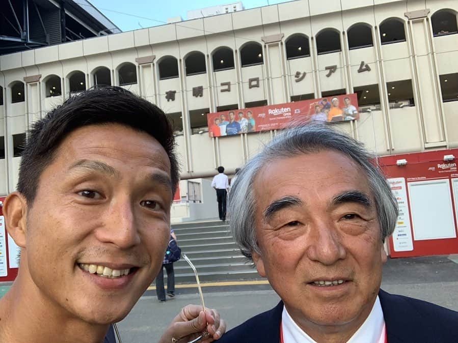 福西崇史さんのインスタグラム写真 - (福西崇史Instagram)「🎾 楽天オープンテニス2019 . レジェンドの神和住 純さんに会いました😊😊 . そして、西岡選手勝利👍👍👍 おめでとう🎉 . 4枚目に2年前、一緒に撮ってもらった写真載せておきます笑 . #テニス #tennis #🎾 #楽天オープン2019 #有明コロシアム #綺麗になってた #レジェンド #神和住純 #福西崇史 #西岡良仁 #toalson #instagood #instaphoto」9月30日 20時04分 - takashi_fukunishi