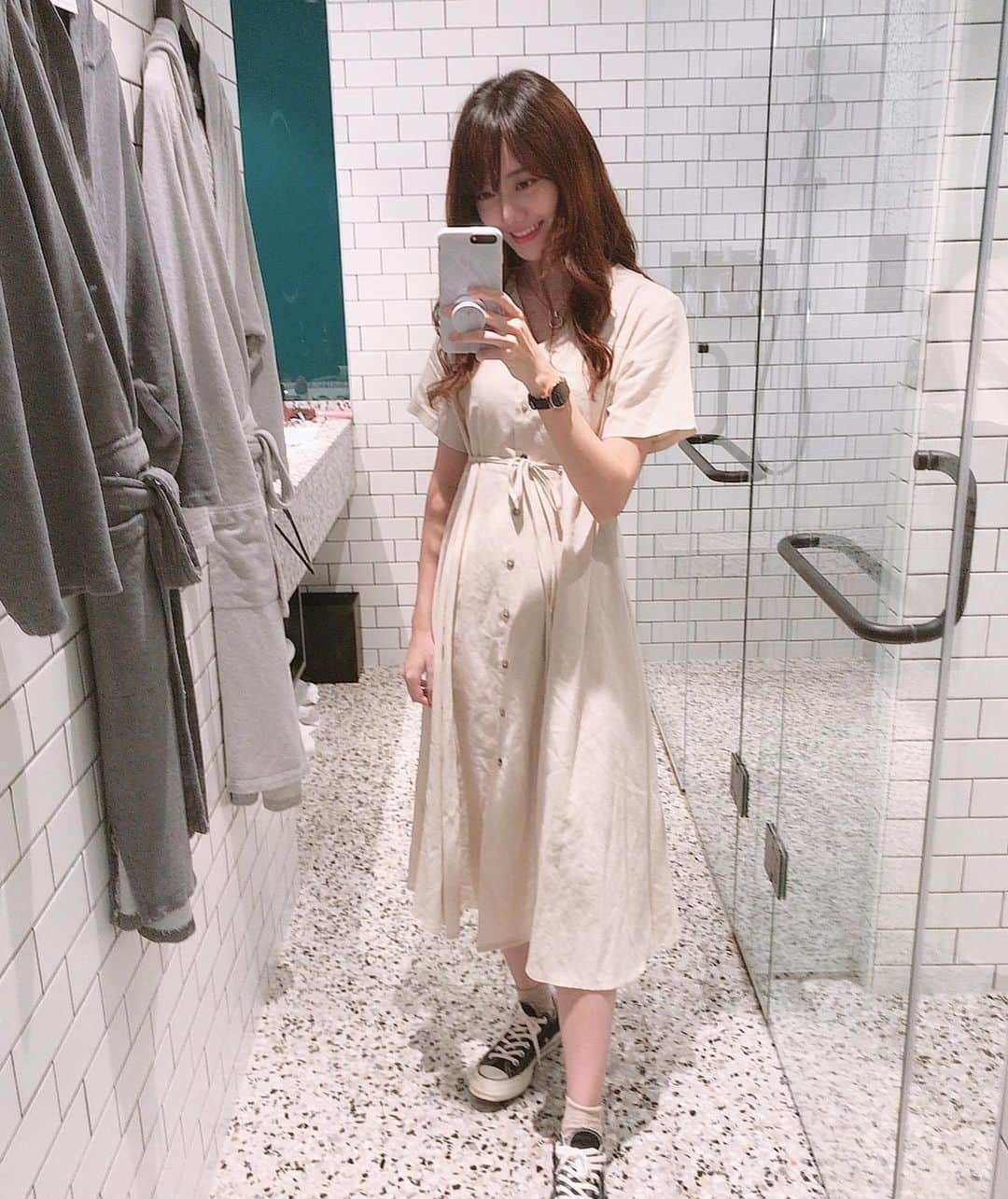 羅晴のインスタグラム：「Selfie day😛😛」