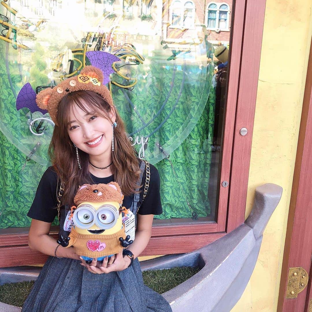 佐達ももこさんのインスタグラム写真 - (佐達ももこInstagram)「沖縄よりもハワイよりも逗子よりも﻿ ユニバが1番日焼けしたぜ🌞﻿ ﻿ いい天気でたのしかったなー🥺❤️﻿ ﻿ #ユニバ#USJ#ユニバーサルスタジオジャパン#ミニオン#ティム﻿ ﻿」9月30日 20時39分 - sadamomodayo