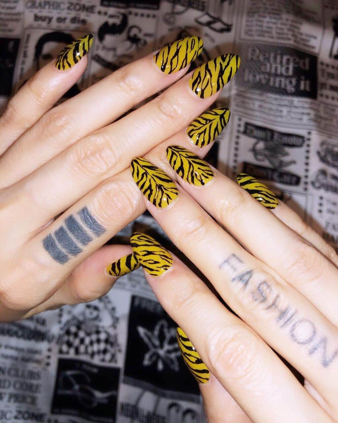 のインスタグラム：「🕸💛🕷🐅🖤 thank you 💅🏻 @nagisakaneko @disco_tokyo」