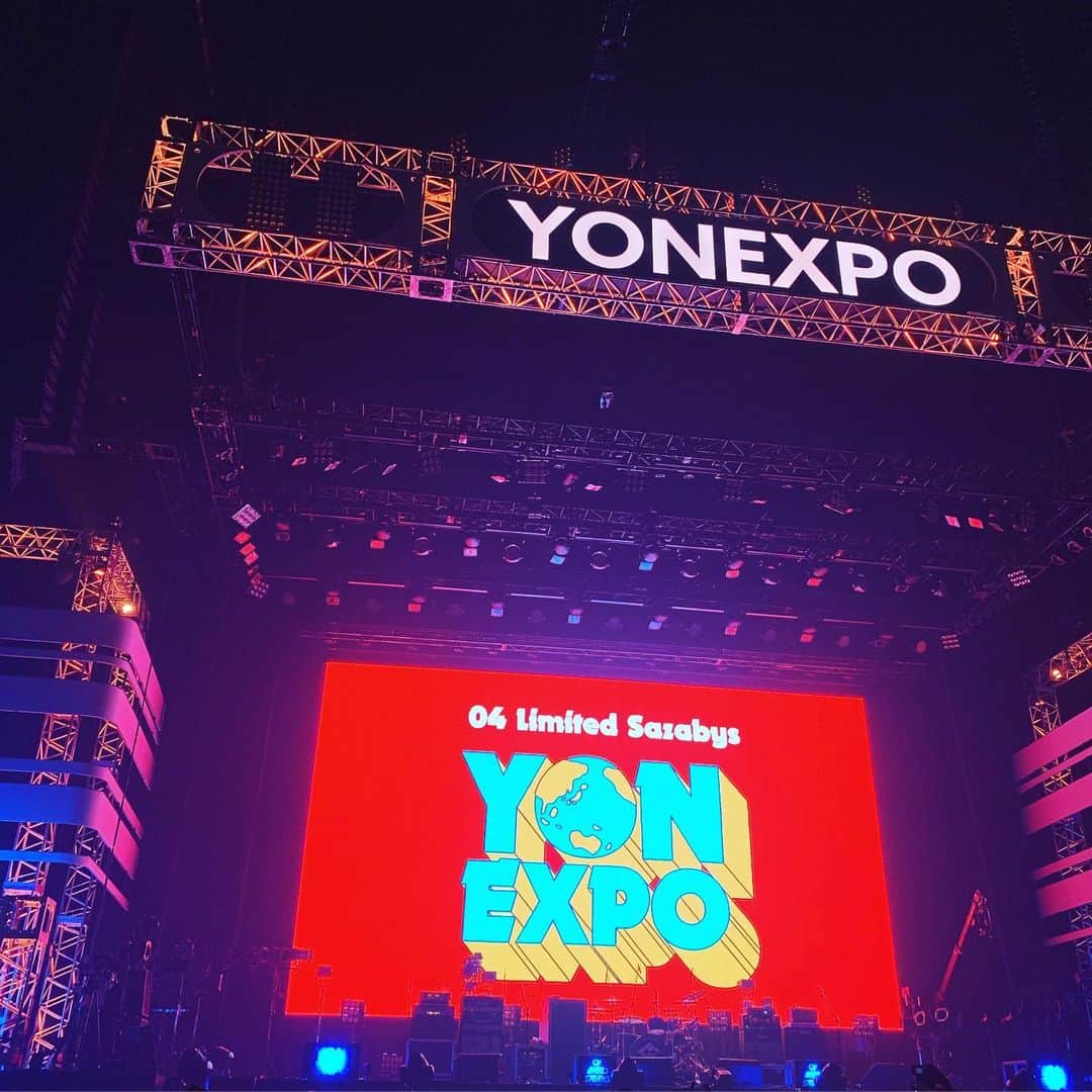 川和真奈美さんのインスタグラム写真 - (川和真奈美Instagram)「2019.09.29 「YON  EXPO」  フォーリミの世界観で  会場が一つになっていた。  様々なブースに遊び心が  あって、アーティストが  つくるフェスの楽しさや  大変さ色んなものを学ぶ  ことが出来た！♫ 音楽で一つになるって  素敵だよね♡  皆んな好きな音楽を愛して  集まって共鳴ふる時間。  余韻ににずっと浸れますね。  頑張ろって刺激ももらえる。  ロックに生きたいね！！ #邦ロック好きな人と繋がりたい  #04limitedsazabys  #superbeaver  #フォーリミ  #yonexpo  #ハルカミライ  #yonige  #ellegarden  #ミセスグリーンアップル  #sim」9月30日 22時50分 - kawamana23