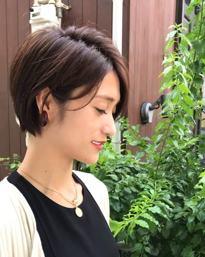 ショートヘアカタログ・紺野 善仙のインスタグラム