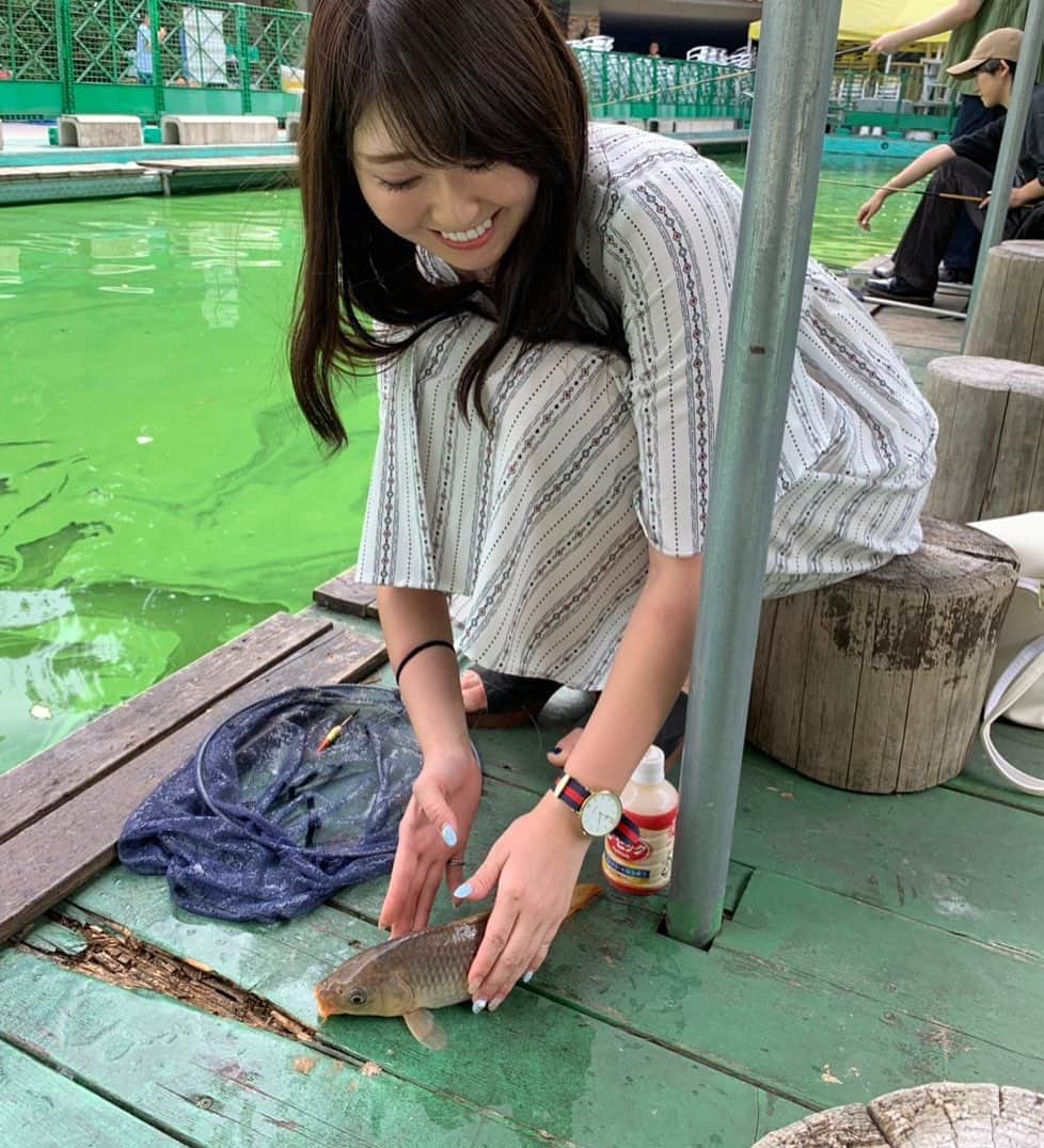 坂口莉果子のインスタグラム：「Fishing🎣 ・ ・ ・ ・ #品川  #釣り  #魚  #ぬるぬる  #fishing  #japan」