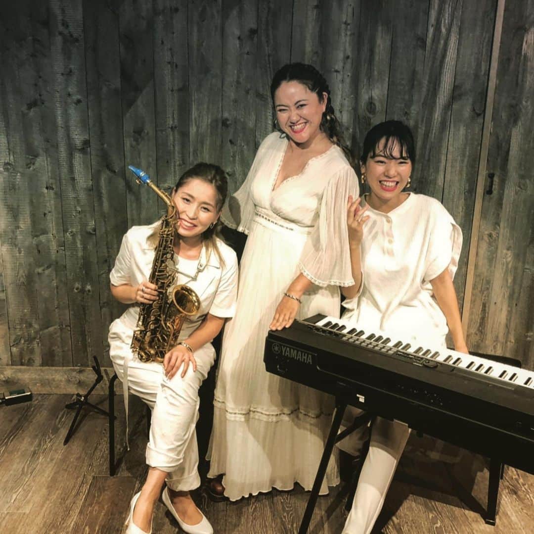 MARUのグルメインスタ