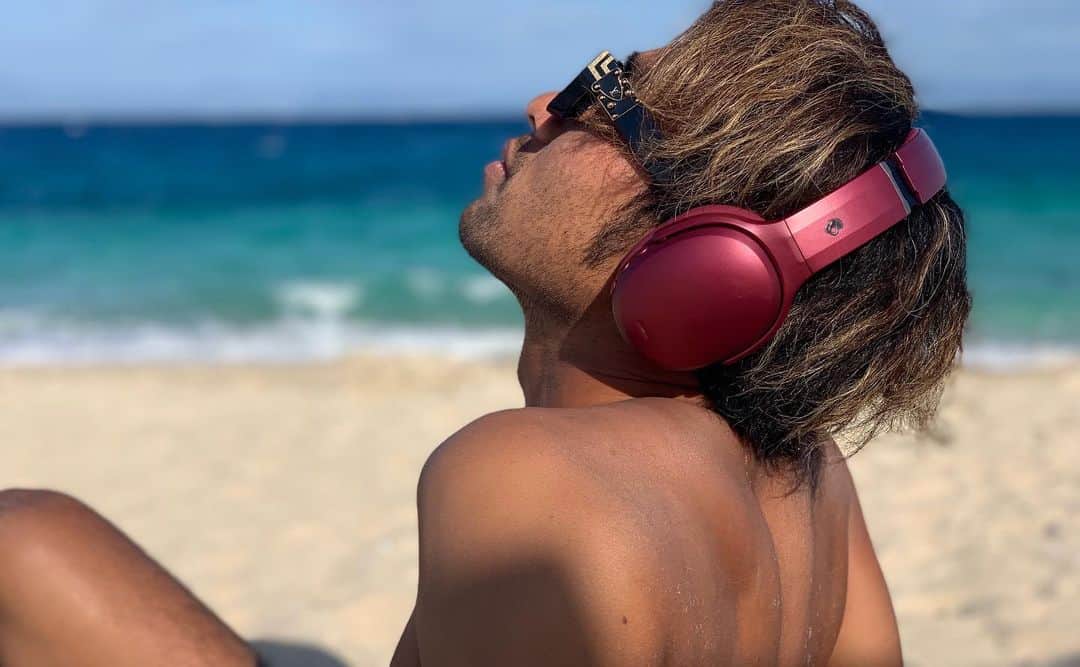 湯川正人のインスタグラム：「You should notice the fad before it becomes one. It's easy to notice the fad once it’s in.  #skullcandy」