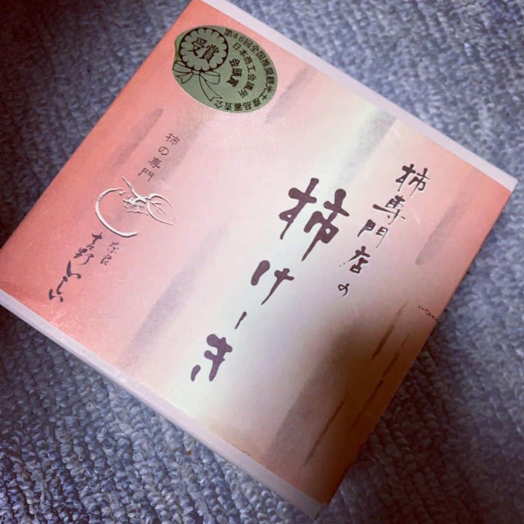 michi さんのインスタグラム写真 - (michi Instagram)「名古屋、神戸の頂きもの達。 たくさんありがとうございます😊  どれから頂こうかしら、、。 #差し入れ #頂き物 #ヤスミンライブ」9月30日 23時28分 - michi_jasmine
