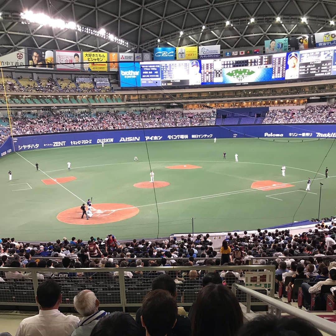 所英男さんのインスタグラム写真 - (所英男Instagram)「今シーズンも終わってしまった。。来年はもう少し時間できるはずなので、息子連れて福岡ドームや札幌ドーム、甲子園へ行ってみたいです。もちろんナゴヤドームも！！」9月30日 23時29分 - tokorohideo