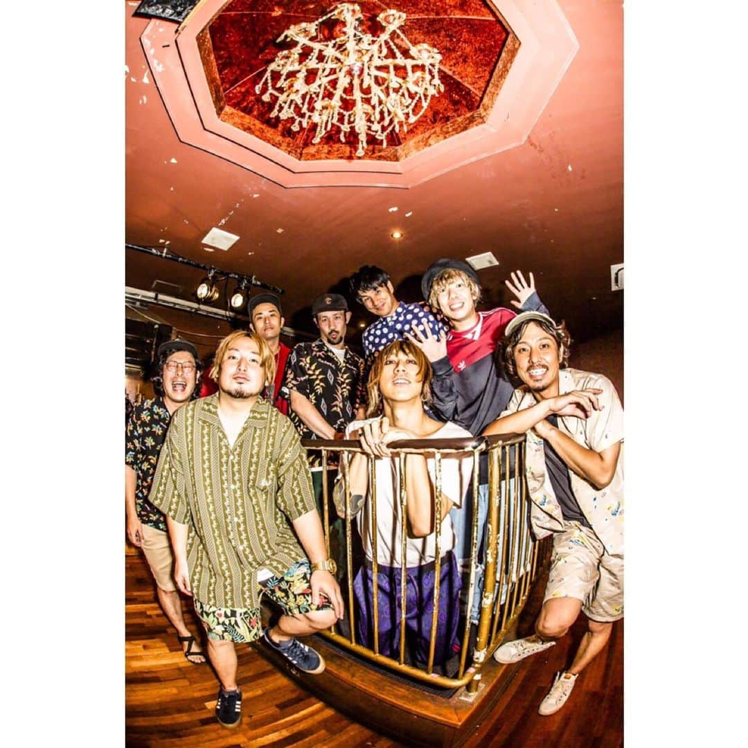 柳沢亮太さんのインスタグラム写真 - (柳沢亮太Instagram)「2019.09.29 桜坂セントラル 都会のラクダ Tour 2019〜今すぐお届け！本格、ラクダチェリーパイ！〜 w）#四星球 #ラクダチェリーパイ #写殺 @cazrowaoki」9月30日 23時38分 - yayayayanagi