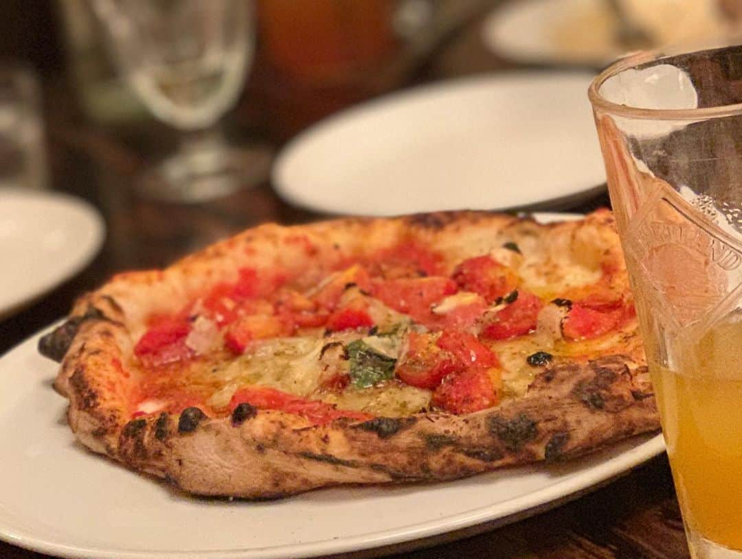 崎山一葉のグルメインスタ