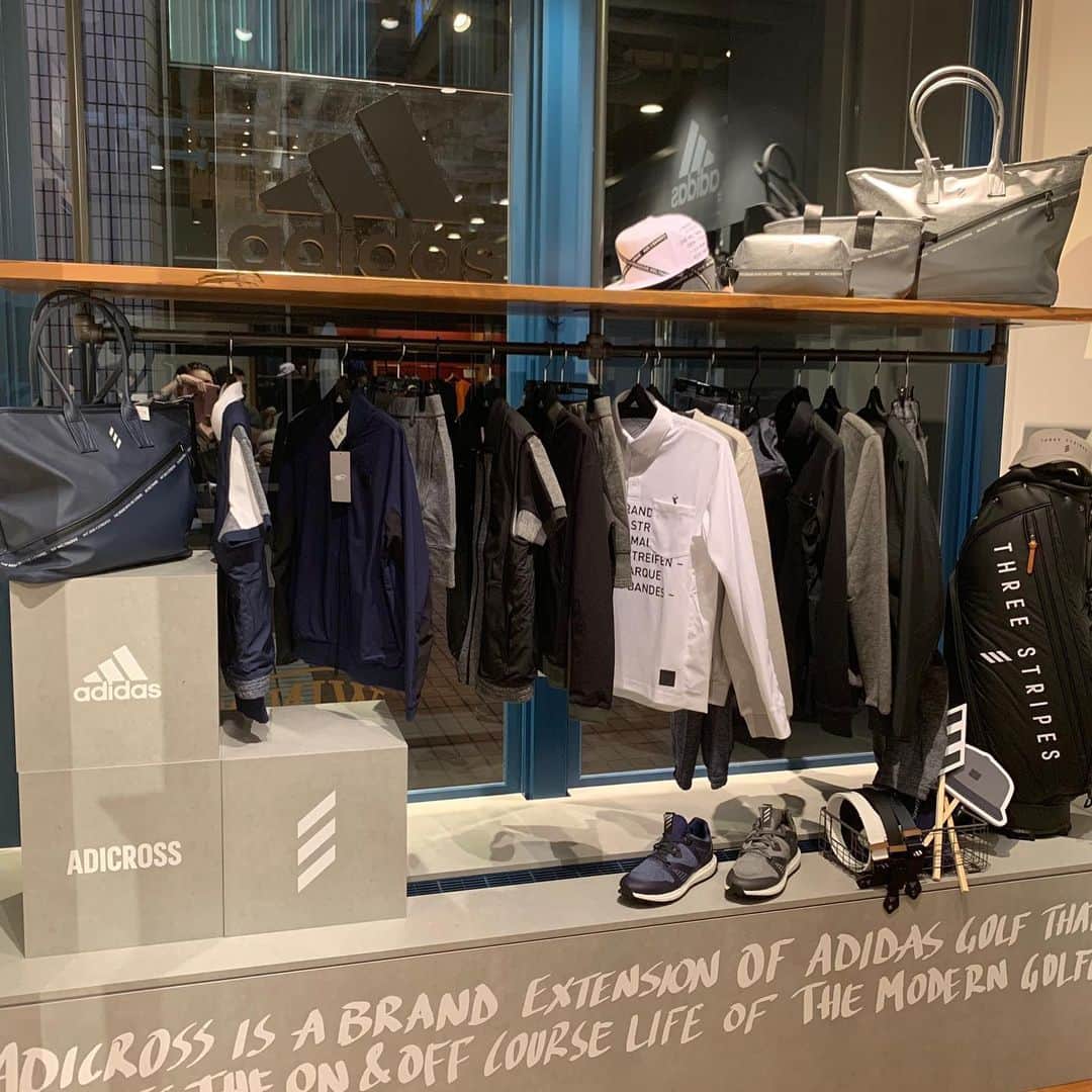 大河内美紗さんのインスタグラム写真 - (大河内美紗Instagram)「#adidas のパーティーに行ってきました^_^そろそろ秋冬ウェアがほしいところ♡ #ゴル友 にも会えて嬉しかった♡ #アディダス #ゴルフ #golf #ゴルフ女子 #スタイリッシュ」10月1日 0時33分 - misa_okochi