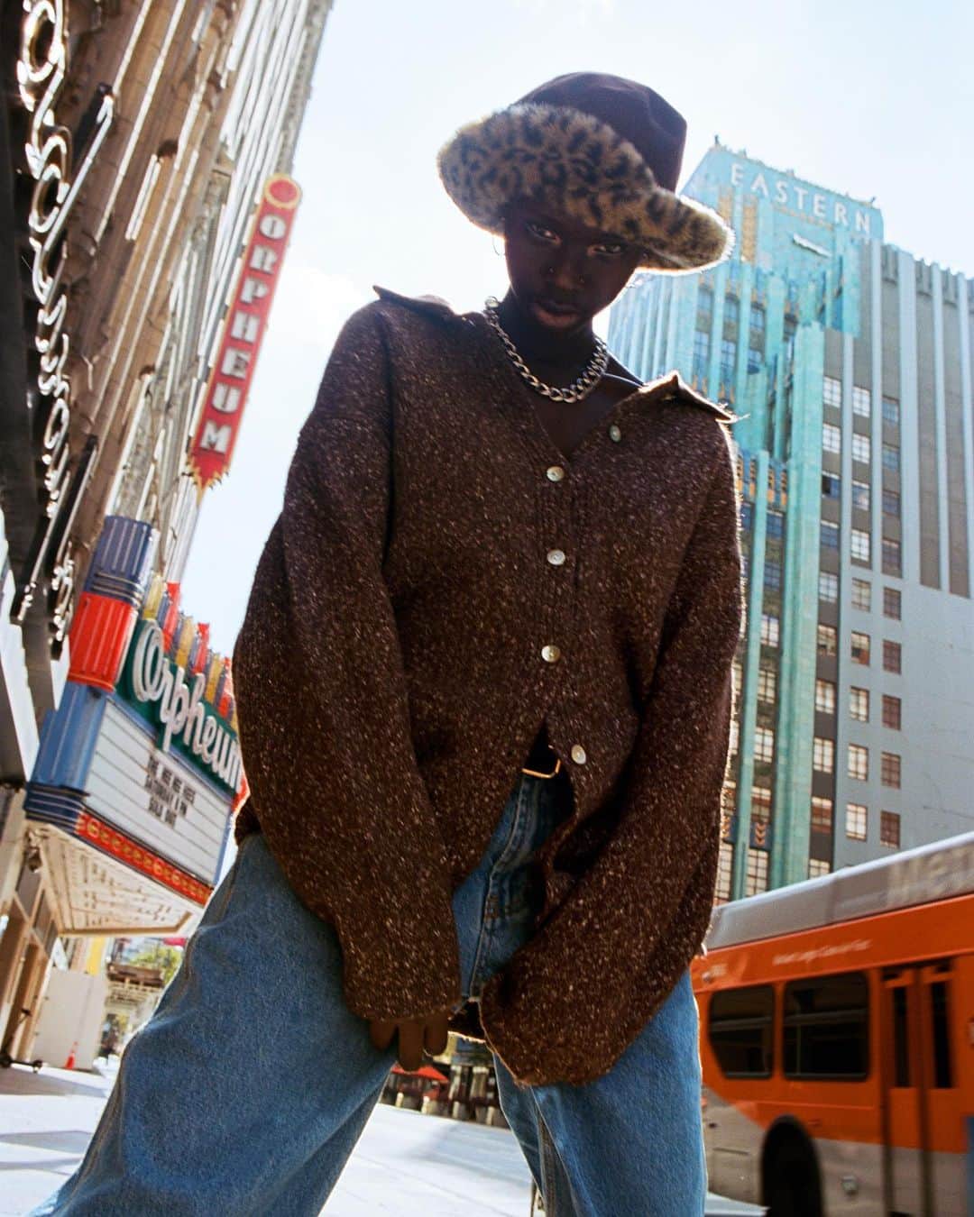 UNIFのインスタグラム：「・°.。.・° Ѕnooze Ѕweater + ⅅebbie Hat .。.* @trapimpcess ★・°.。.」