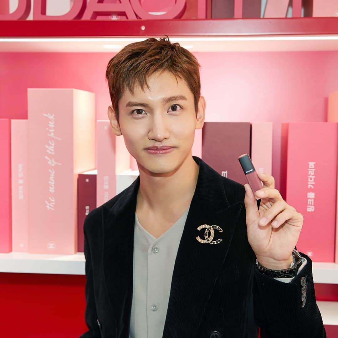 チャンミンさんのインスタグラム写真 - (チャンミンInstagram)「👍#CHANEL#theinklibrary」10月1日 7時34分 - changmin88