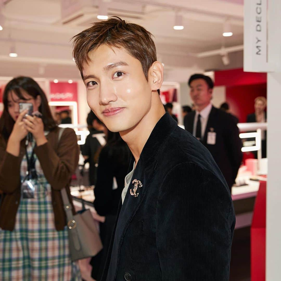 チャンミンさんのインスタグラム写真 - (チャンミンInstagram)「👍#CHANEL#theinklibrary」10月1日 7時34分 - changmin88