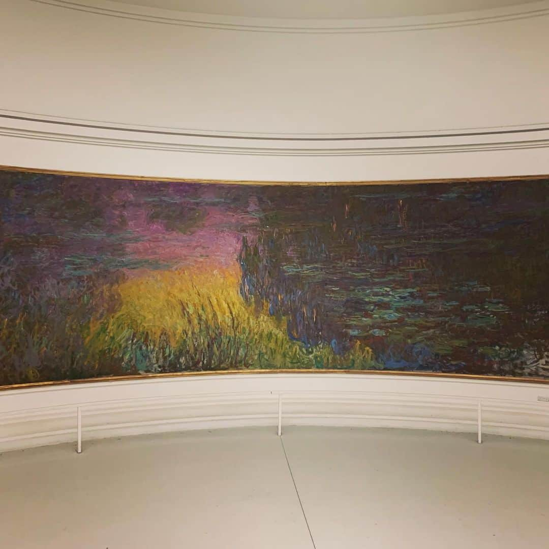 中村アンさんのインスタグラム写真 - (中村アンInstagram)「Orangerie🎨 前回、休館日で見ることができず....念願の‼︎‼︎ 自然光が綺麗に入る日で本当に美しかった。 #orangeriemuseum #pfw」10月1日 9時16分 - cocoannne