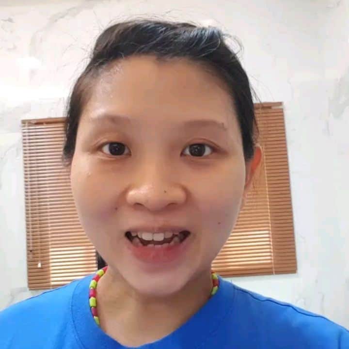 デビー・スサントのインスタグラム：「Inget ngak pas aku lagi cari jasa vacum buat bersihin debu dan tungau krna mau lahiran dede bayi uda deket.. yaa akhirnya pilihan aku jatuh ama @supervacuumjakarta 😁 hari ini aku di bantu sama mas arif untuk bersihin debu2 yang ada di kasur dan hasilnya memuaskannn.. benar2 ngerjain satu persatu ngak buru2 sampe bersih tuh kasur.. pas liat kasur yg biasa kita tidurin debunya ampe gitu, ngak kebayangkan kalo ada bayi nya 😞 kasian deh si dede hirup debu 🙈 tapi sekarang semua uda bersih dari tempat tidur sampe gordennya jugaa 😆 makasi @supervacuumjakarta buat service yg sangat memuaskan 😊❤」