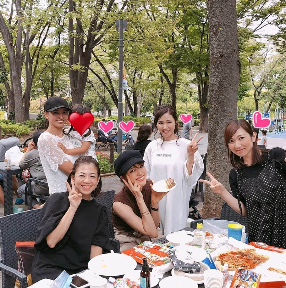 三宅智子さんのインスタグラム写真 - (三宅智子Instagram)「先日のママ会☆  たまには外でということで、公園へ！  天気良くて、気温も程よくて快適でした！  #ママ会 #子供会 #3歳ママ #公園遊び」10月1日 22時44分 - tomoko1121m