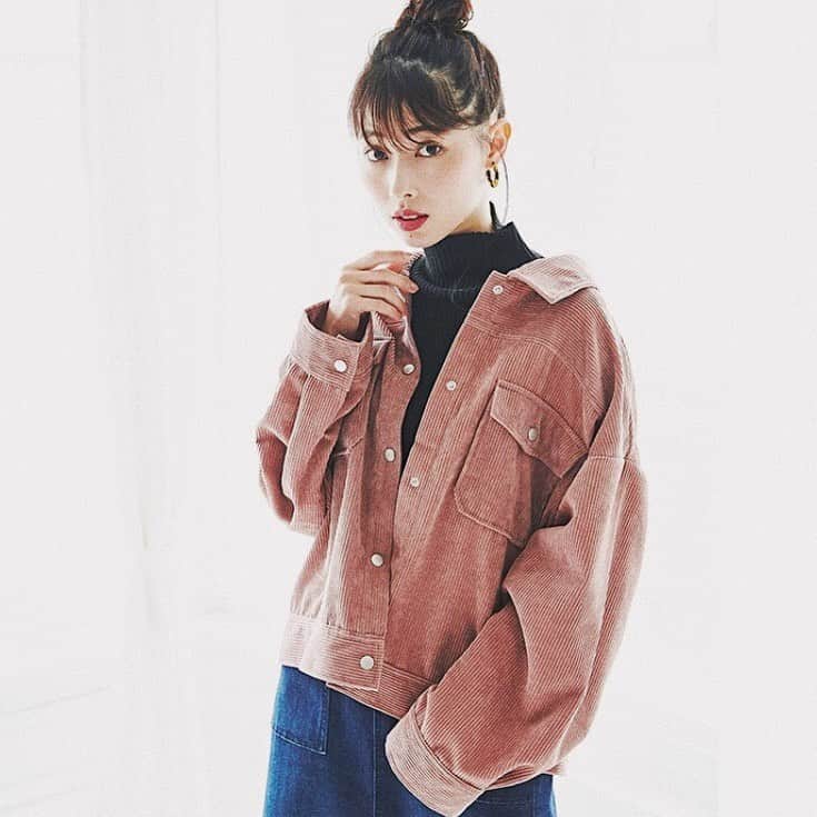 のインスタグラム：「おやすみ♡ #今日のまつゆい#GeeRA#fashion」