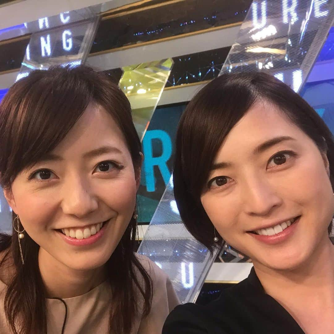 八木沼純子さんのインスタグラム写真 - (八木沼純子Instagram)「フィギュアスケートTV！ 今月も内田アナウンサーと一緒に❤️ 有難うございました😌✨ BSフジテレビにて10/4(金)23時から 放送です。 いよいよ本シーズンスタート。。 あのニュースも👀‼️ お時間ございましたら、ぜひ。。 宜しくお願いいたします！ ・ ・ #ドアップすみません  #bsフジ  #フィギュアスケートtv  #フジテレビ  #内田嶺衣奈 アナウンサー #いつもかわいい  #今シーズンもいよいよ本格的にスタート #figureskating #tvshow #sportstv #japanesesports #wintersports #figureskater #icedance #daisuketakahashi #kanamuramoto」10月1日 14時59分 - junko_yaginuma