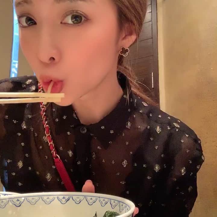 濱野りれのグルメインスタ