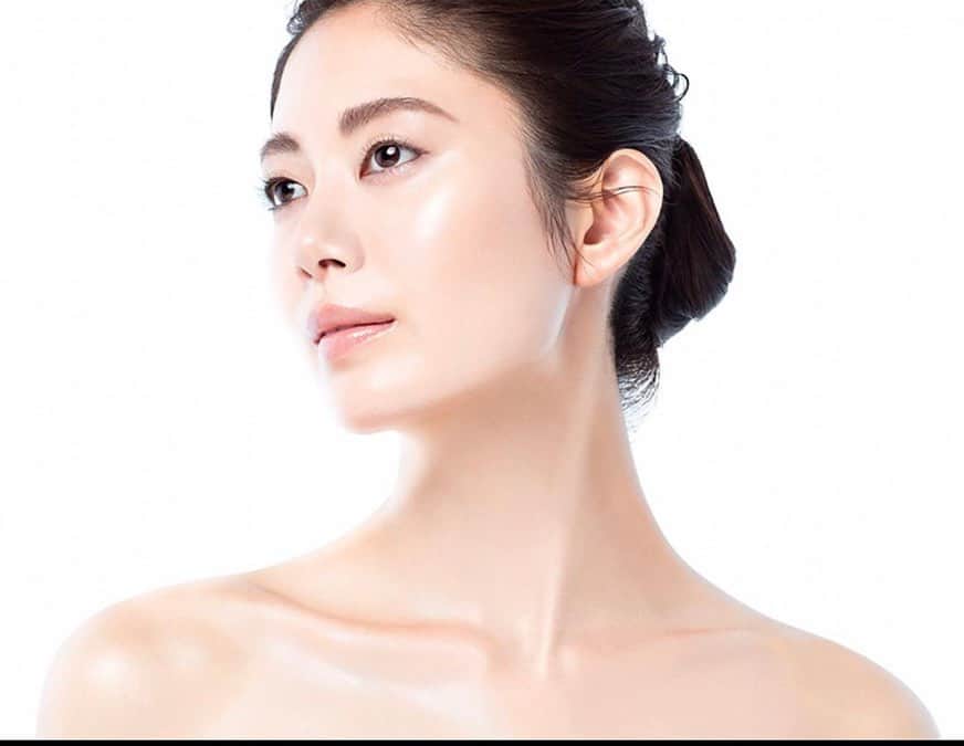土屋ひかるのインスタグラム：「土屋ひかるが、アロマセラピーサロン「caon」に出演中です！ . http://www.caon.jp/menu/ . #WOMENSFASHION #WOMENS #ootd #OUTFIT #COORDINATE #FASHIONITEM #ファッションスナップ #スナップ #ファッション #コーディネイト #レディース #レディースファッション #ウィメンズ #ファッションアイテム #コーデ #nmtinc #透明感 #土屋ひかる #ホットペッパービューティー #美#美容#美肌 #アロマセラピーサロン #caon #uv#cosmetics#skincare#smile」