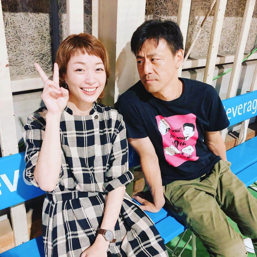 小雪さんのインスタグラム写真 - (小雪Instagram)「最近、ロケ週一で一緒のコンさん☺️ もう、飽きた。って言われたんですけど😂何それ！笑 2枚目から言われたこと おまえ、それ、撮っとるやろ😑 です🤗 #今日も楽しいロケでした #仲良し← #羽田さんと小雪」10月1日 17時25分 - koyuki2