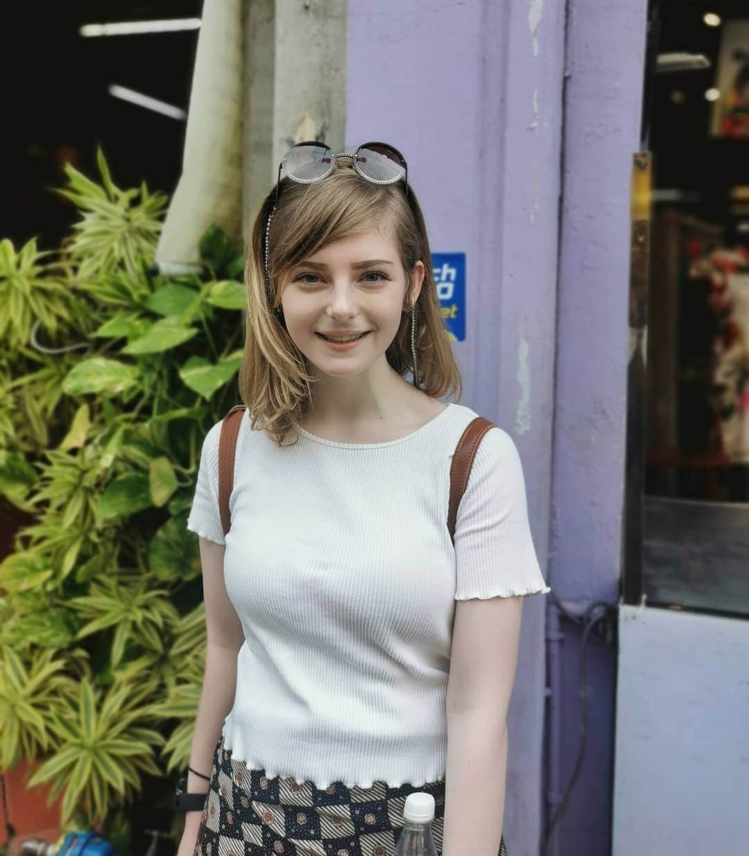 Ella Freyaのインスタグラム：「My second time in Malaysia but first time actually experiencing it as last time I only came for Vipassana meditation (which I'm also planning to do again in Malaysia btw). I want to visit Penang too next time as I have a friends who live there! Big advantage of having friends all over the world. I might be a bad travel partner right now due to my bad health (frequent rest and nausea/dizzy spells) but I love you all and want to thank you for showing me kindness and hospitality and being patient with me. ♥️」