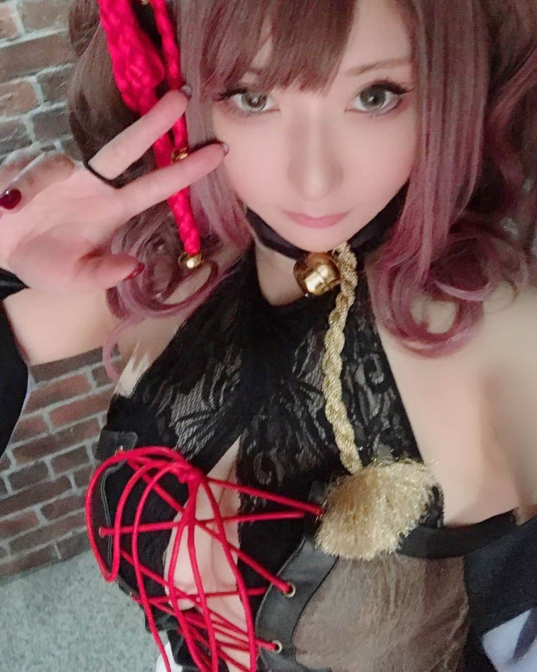 サクさんのインスタグラム写真 - (サクInstagram)「#sexy #sexycosplay#oppai#pretty #prettycosplay#sakuayaka #sakucosplayer #saku #cosplay #cosplayer」10月1日 22時51分 - cosplay_saku