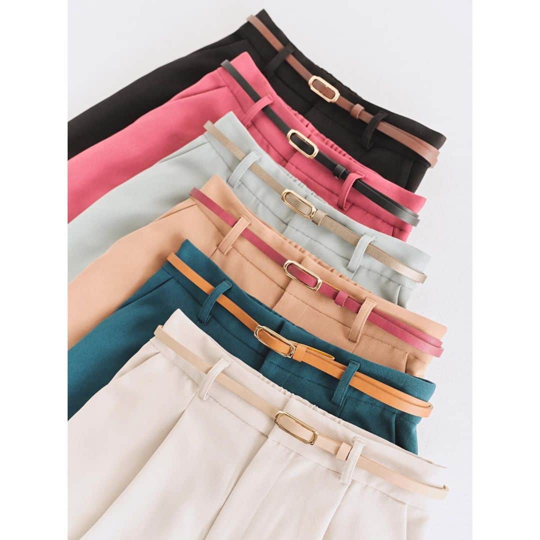 ViSさんのインスタグラム写真 - (ViSInstagram)「《EASYCARE WASHABLE PANTS + BELT》﻿ ﻿ -あなた好みで選べる豊富なカラーバリエーション-﻿ ﻿ ﻿pants ¥3,580+tax﻿ belt ¥1,680+tax﻿ ﻿ #vis﻿ #ビス﻿ #pants﻿ #belt﻿ #colorful﻿」10月1日 18時58分 - vis_jp