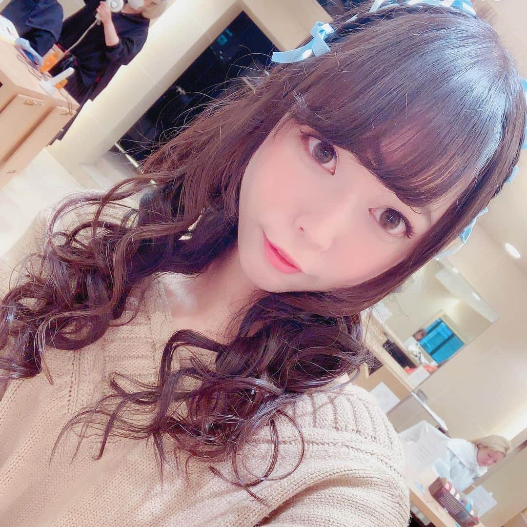 芽水憂のインスタグラム：「ヘアメイクかわいいっ？？﻿ ﻿ #グラビア #グラビア動画  #ヘアメイク #歌舞伎町 #リボンアレンジ ﻿ #グラビアタレント #リボン #自撮り #グラビアモデル #撮影会 #撮影会モデル #被写体 #写真好きな人と繋がりたい #アイドル﻿  #selfie﻿ #swimsuitforsalep #gravure ﻿ #bikini #bikinigirls ﻿ #bubblebutt ﻿ #hobbymodel﻿ #portrait﻿ #셀카  #셀카그램 #셀카스타그램  #셀피  #셀스타그램  #전신샷  #팔로우환영 #수영복」
