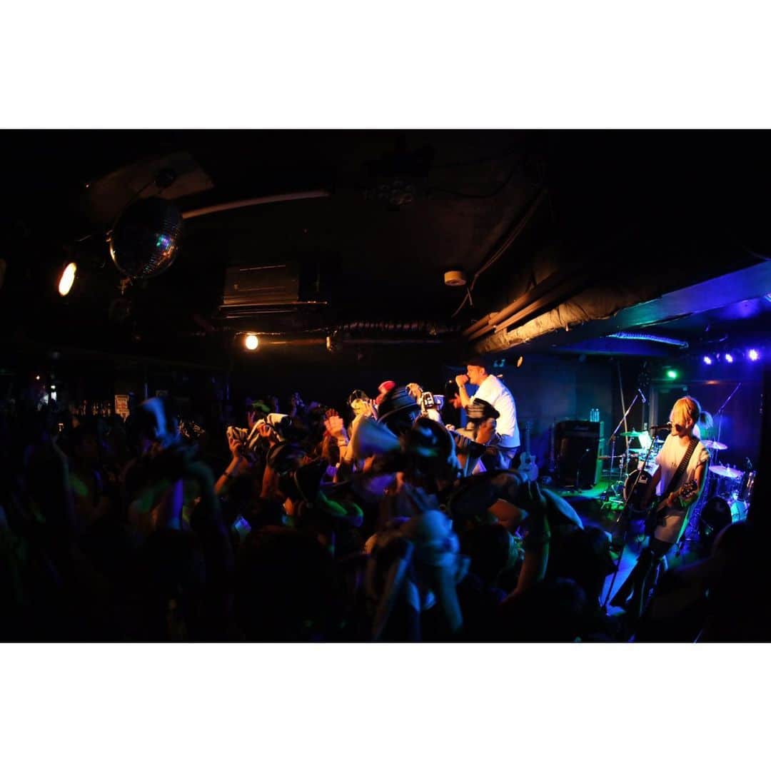 のインスタグラム：「Check it out👍🎵😆 Think Global, Act Local by S.T.U.W  https://linkco.re/1ATvVBhQ  配信開始ー👍  #stuw」