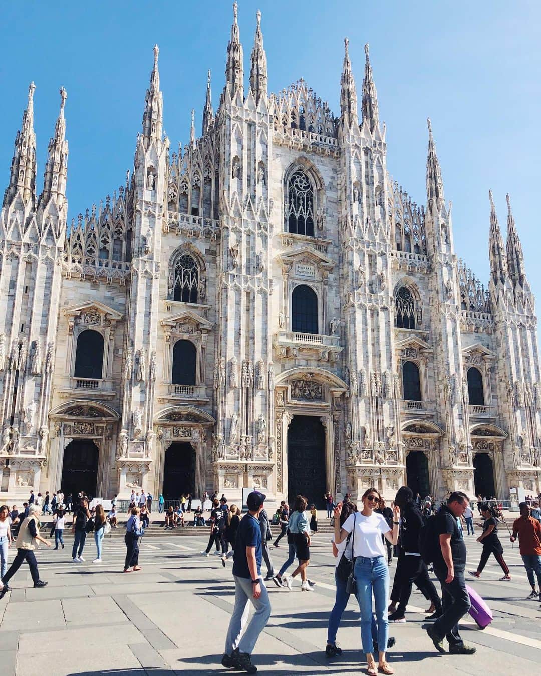 ジュディ舞衣のインスタグラム：「Another city off the bucket list🏛🇮🇹」