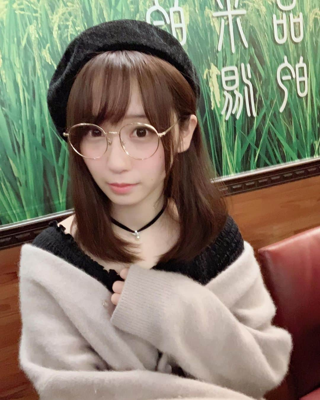 伊織もえさんのインスタグラム写真 - (伊織もえInstagram)「メガネ👓！！」10月2日 0時47分 - moe_five