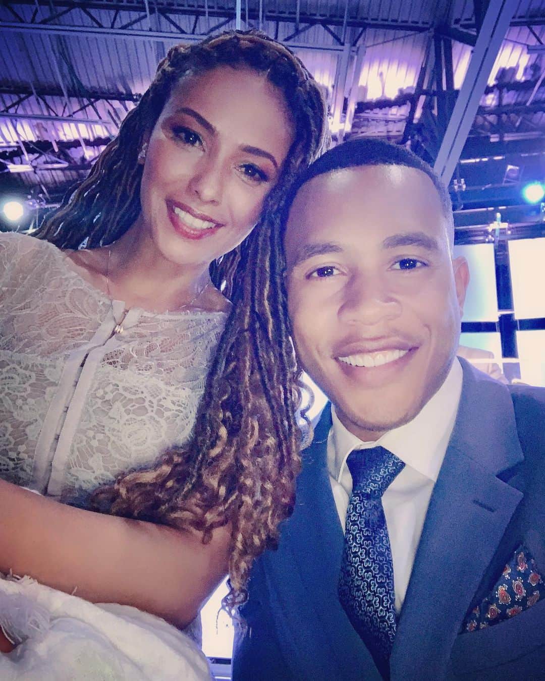 ジーン・トリプルホーンのインスタグラム：「Filled with hope and ❤️ Tune in tonight for a new episode of #empire . . .  #empirefox #andreandteri #love #television #instagood #」