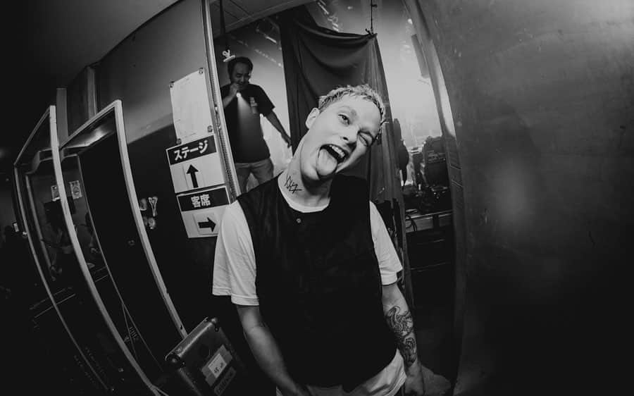 coldrainさんのインスタグラム写真 - (coldrainInstagram)「TAKAMATSU Other Cuts  Photos by @yamada_mphoto  #coldrain  #thesideeffects」10月2日 16時55分 - coldrain_official