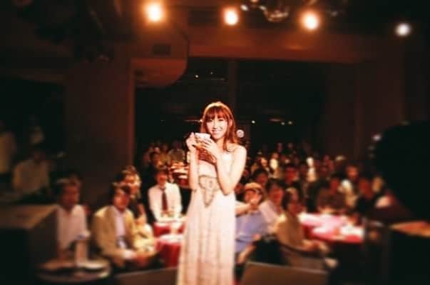 Rie fuさんのインスタグラム写真 - (Rie fuInstagram)「Throwback to 2008! わーもう10年以上前。大人になったライブは今週日曜、神戸にて。https://riefu2019kobe.peatix.com」10月2日 9時04分 - riefuofficial